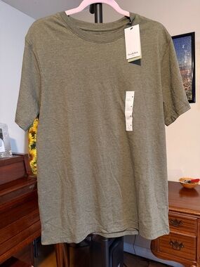 Goodfellow & Co Olive Short Sleeve Crew Neck Tee